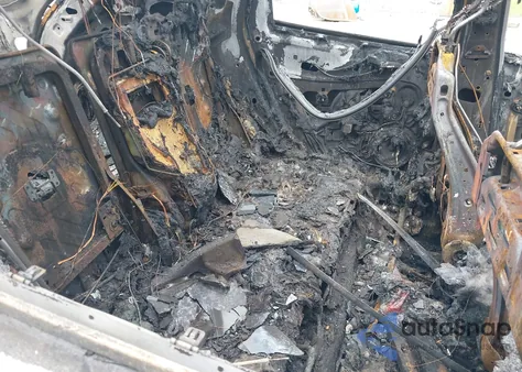 2020 Ford Escape Sel z USA, uszkodzony, nr VIN 1FMCU9H61LUB59407